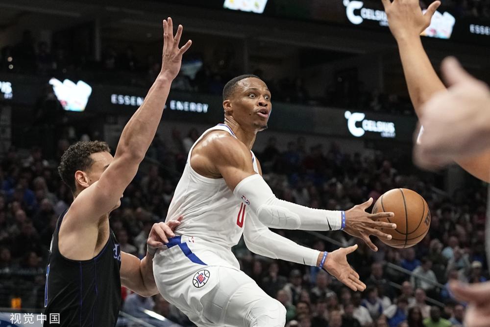 多种因素影 多种因素影